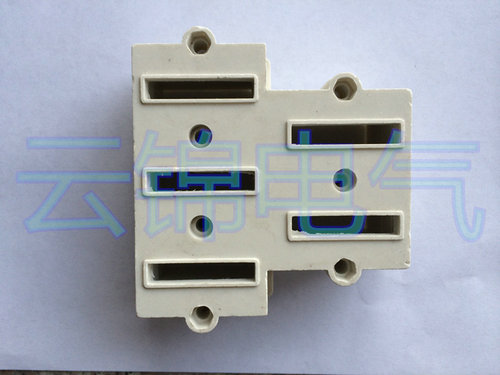 ccx3銅母線(xiàn)槽插座